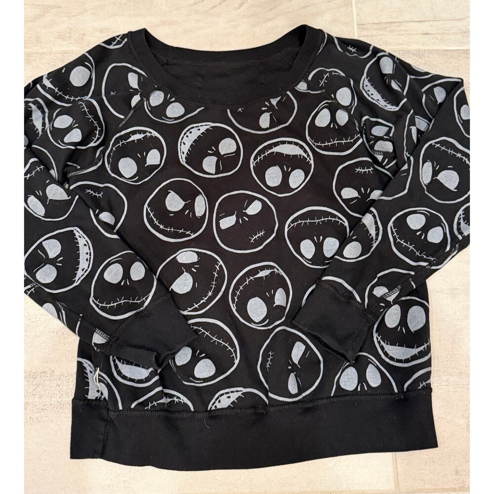 Nightmare Before Christmas Cropped Reversible‎ Sweater